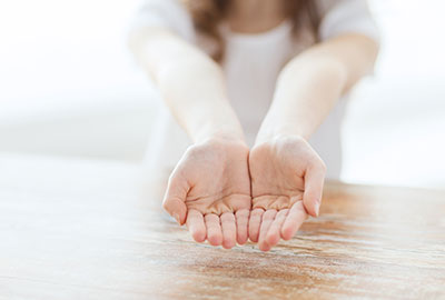 arms reaching out